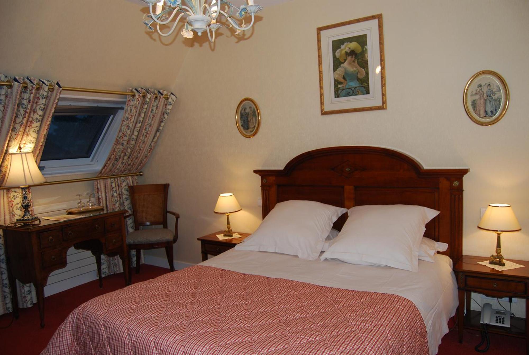 Hostellerie De La Motte Jean Saint-Coulomb Eksteriør billede